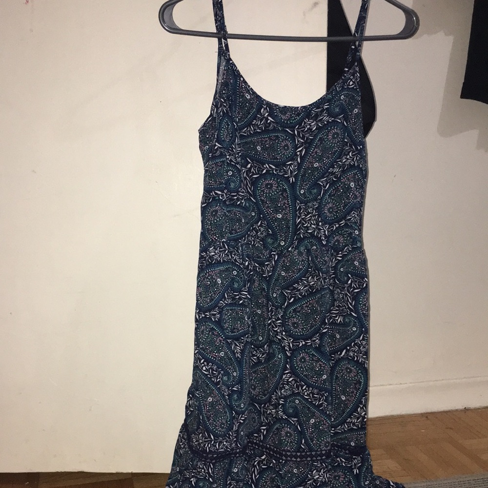 Very stylish and nice Fabric short dress.